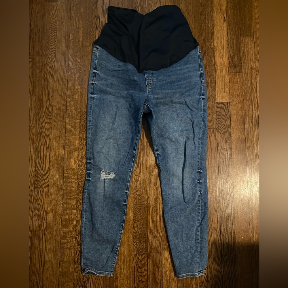 J.Crew light wash maternity skinny jeans size 32